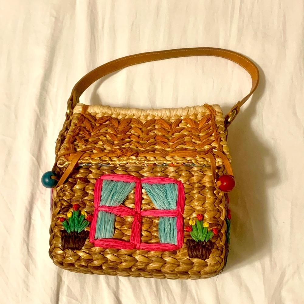 Wicker purse